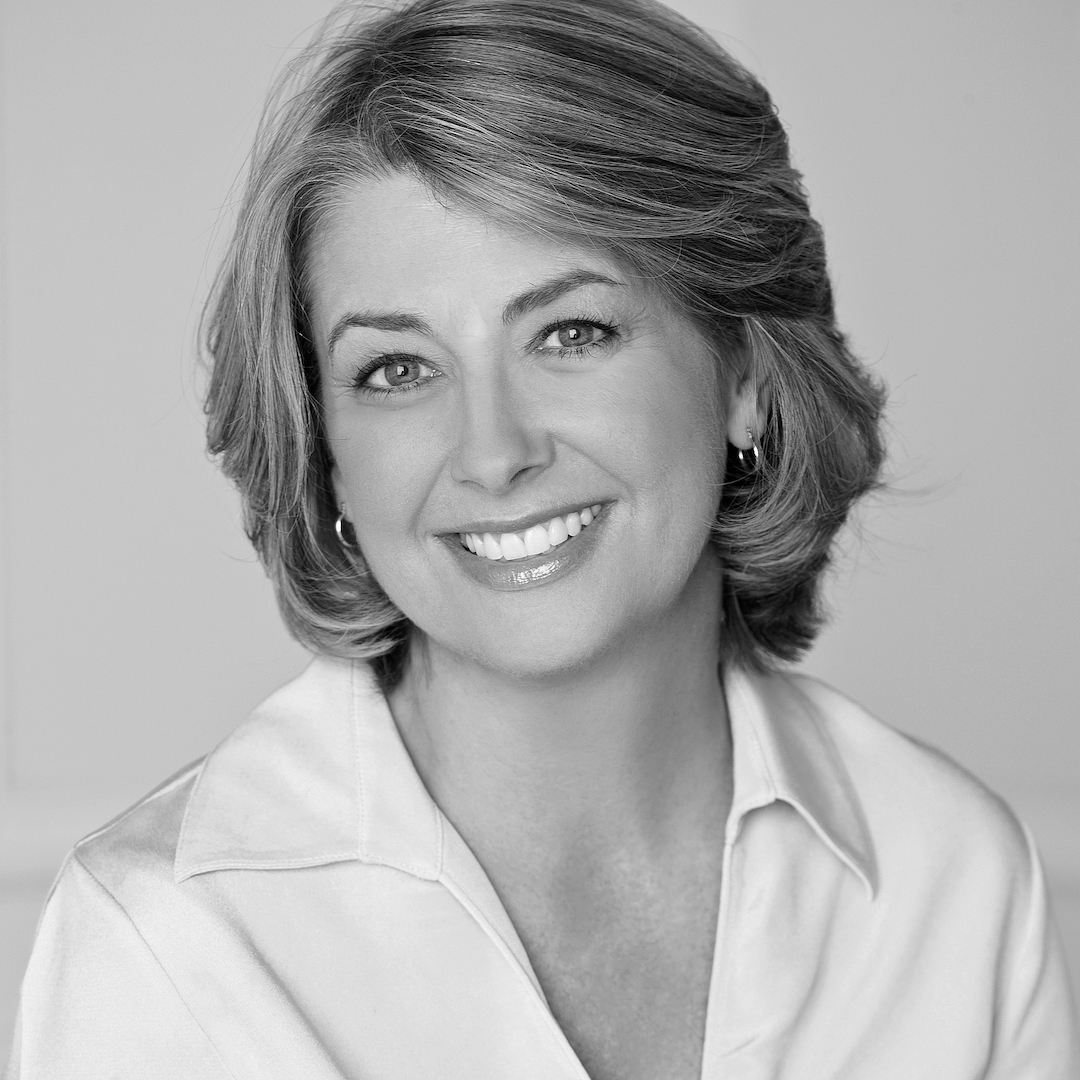 Lori_Crever_Headshot